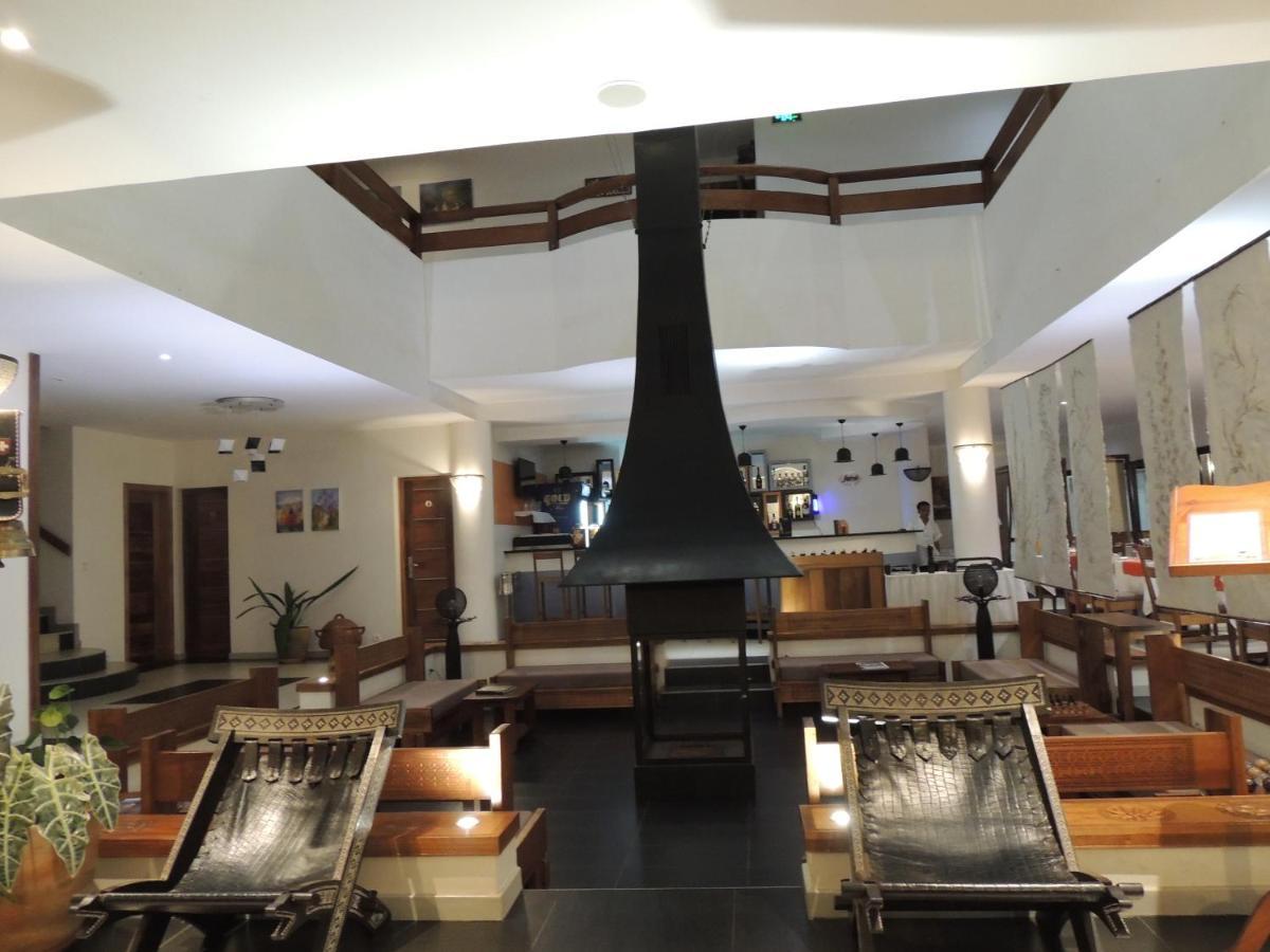 Plumeria Hotel 안트시라베 외부 사진